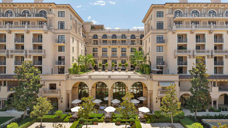 The Maybourne Beverly Hills delivers 5-star luxury on the West Coast