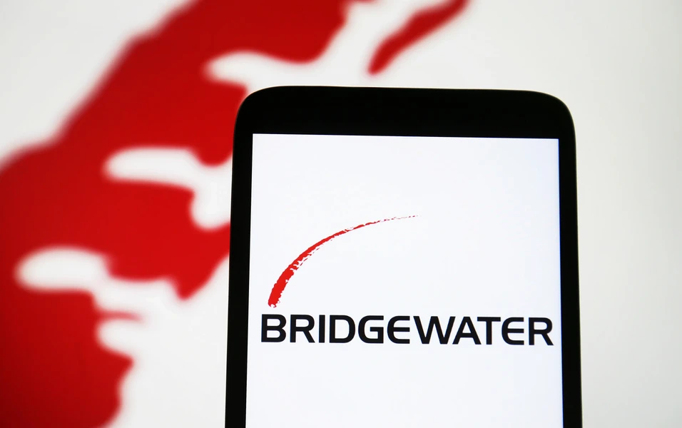 Bridgewater sees limited near-term AI job loss risk