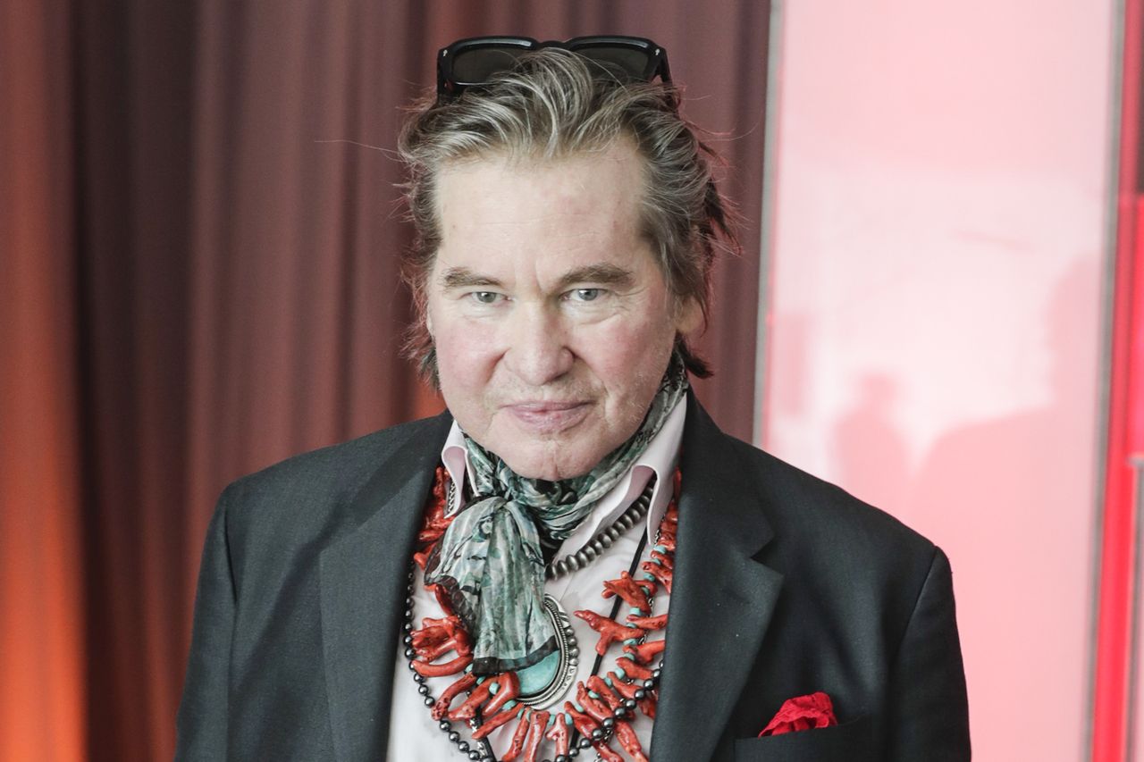 El director de ‘Conspiracy’, la película en la que Val Kilmer protagonizó, afirma que el fallecido actor era «la peor persona que he conocido».