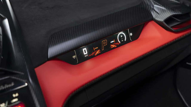El interior del Lamborghini Fenomeno Roadster, al detalle