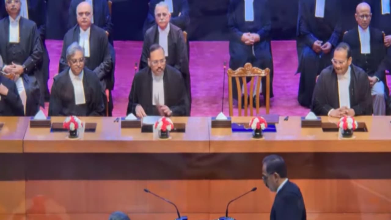 Five new judges take oath, Supreme Court strength increases to 37