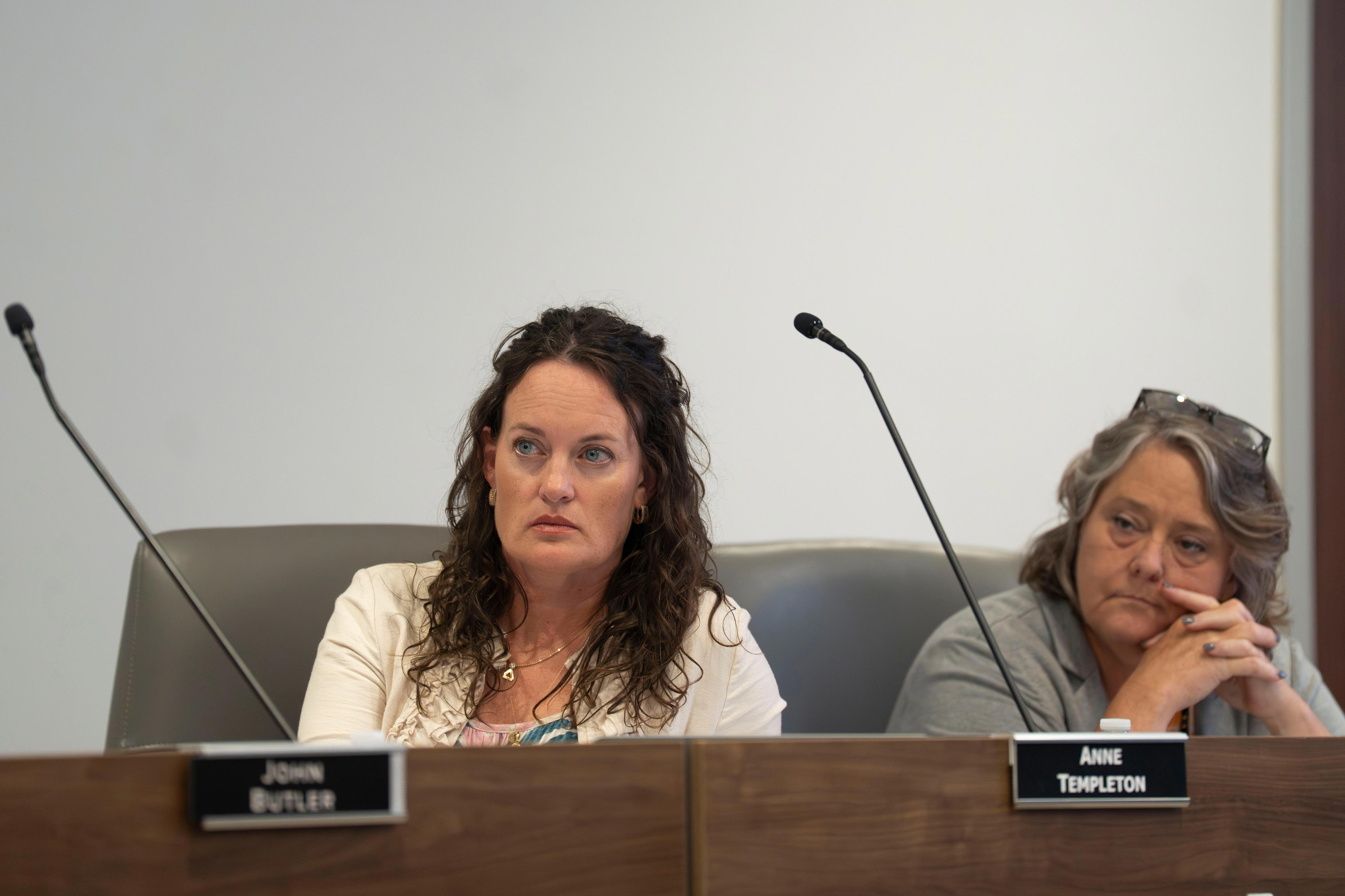 Knox County School Board To Discuss Changes To Book Bans Technology