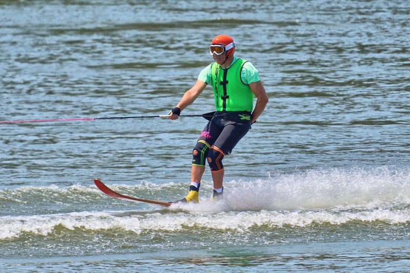 Sci nautico. Trionfo da leggende per il mandellese Todeschini e Avila ...