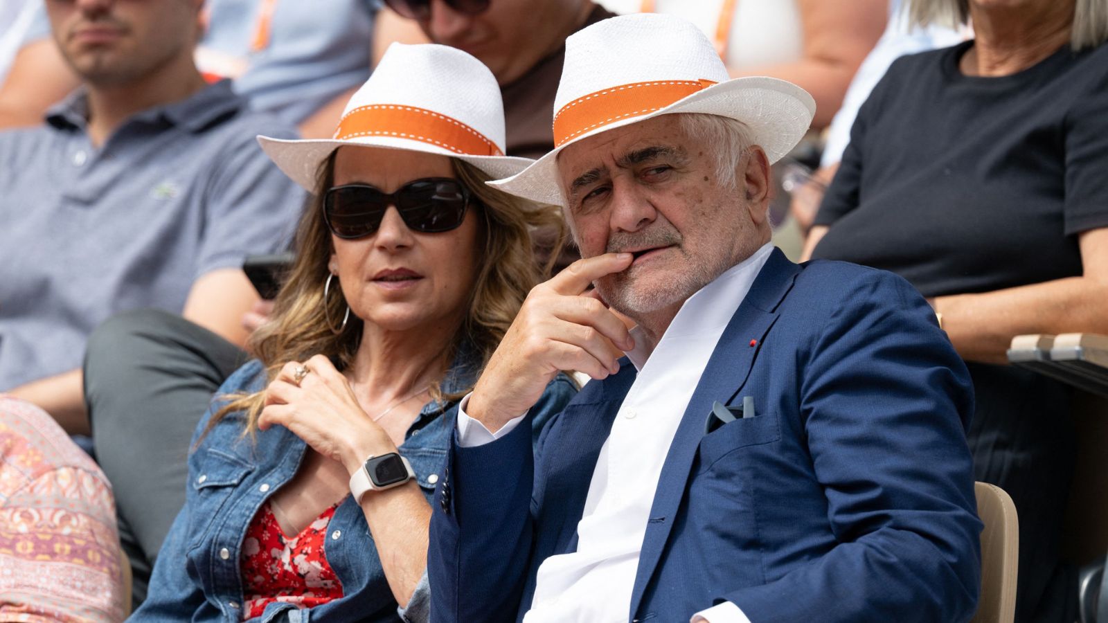 Guy Savoy : Présenté avec sa nouvelle compagne, Laëtitia Barletin, à Roland Garros