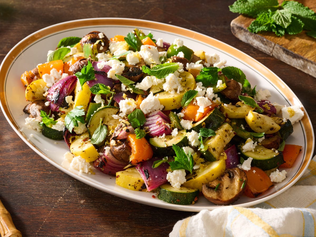 tpw-big-grilled-veggie-salad-3-4-recipe-24766.jpeg