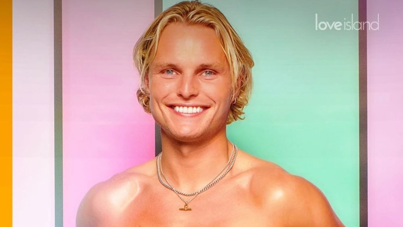 Love Island’s George Knight: his age, football team and Instagram