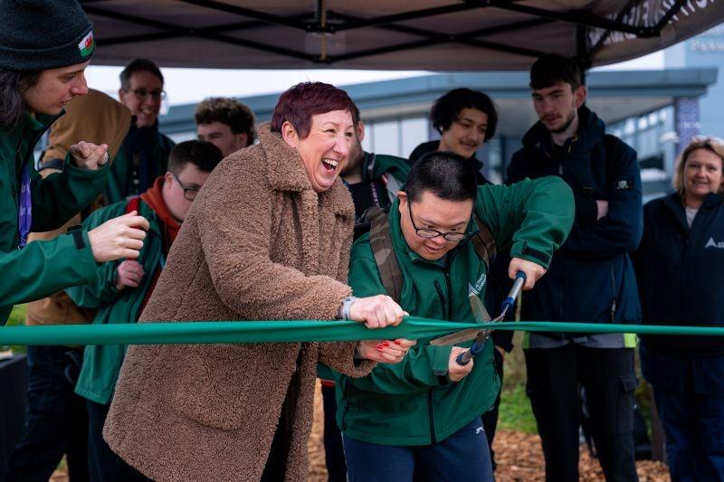Station adoption groups launched across Aylesbury Vale as part of ...