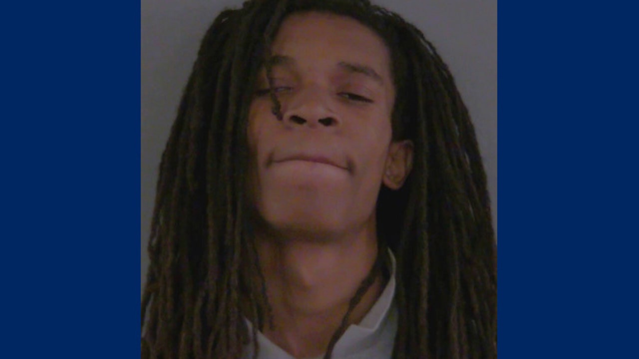 Deputies search for armed suspect after shooting in Sumter County