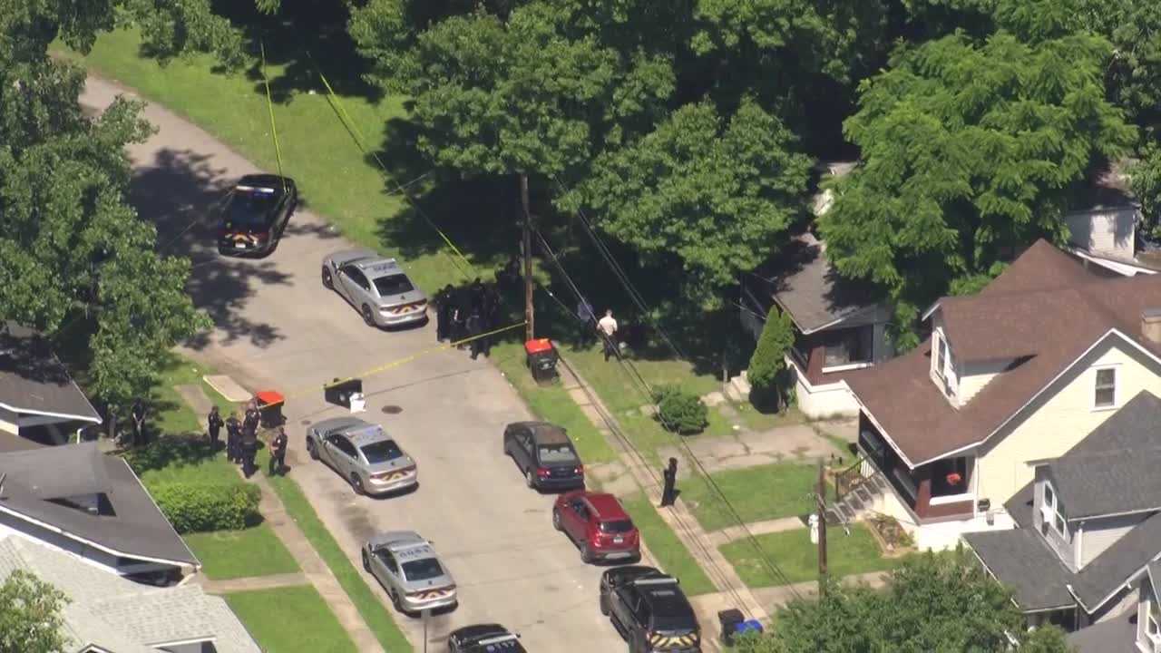 2 females found dead in Portland neighborhood; LMPD investigating