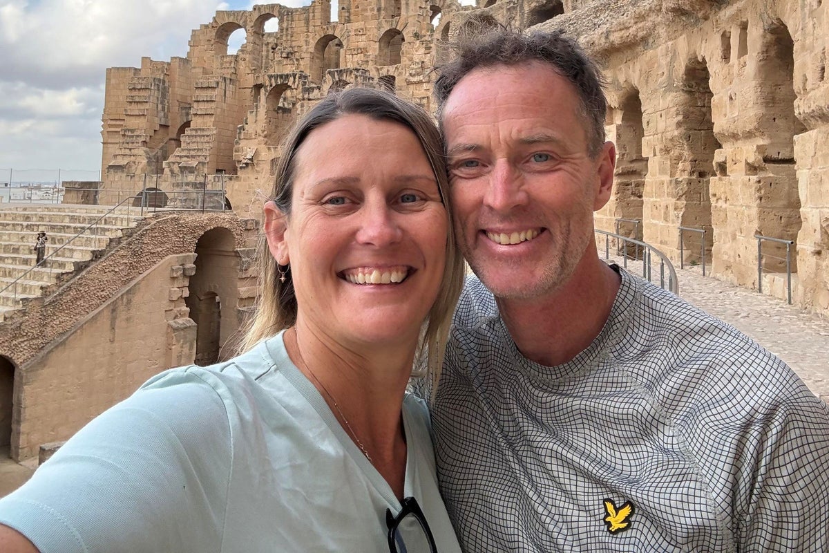 Couple detained in Iran