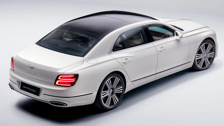 Bentley Flying Spur S gets 670 HP and drops a 60-year design tradition