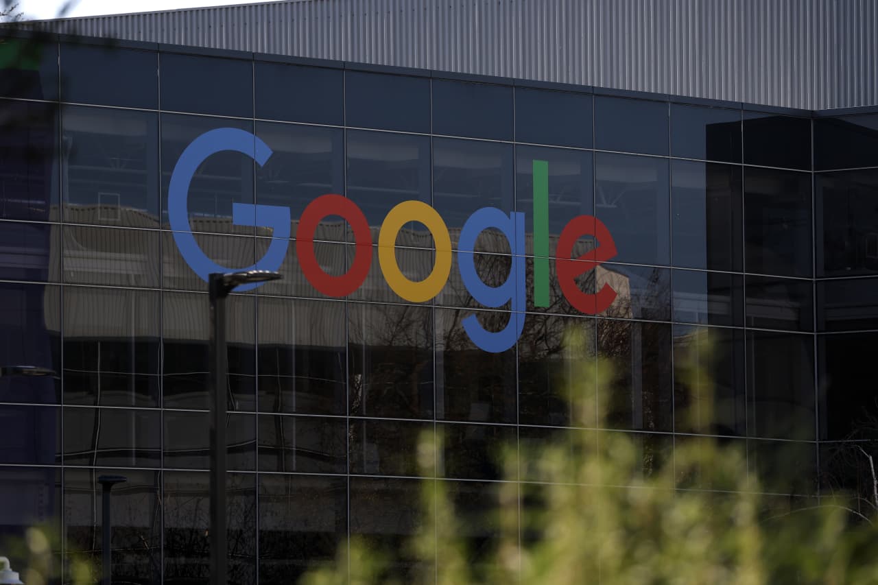 Big Tech Needs to Foot the AI Bill. Google’s Equity Sale Might Be Just the Beginning.