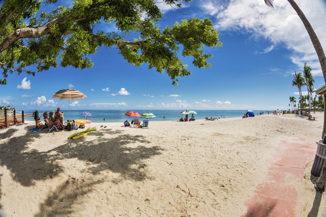 Sombrero Beach