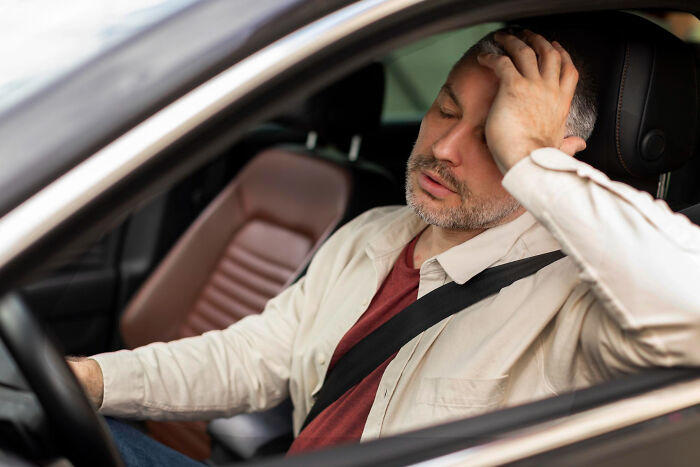 39 hilarious moments where people’s brains just clocked out