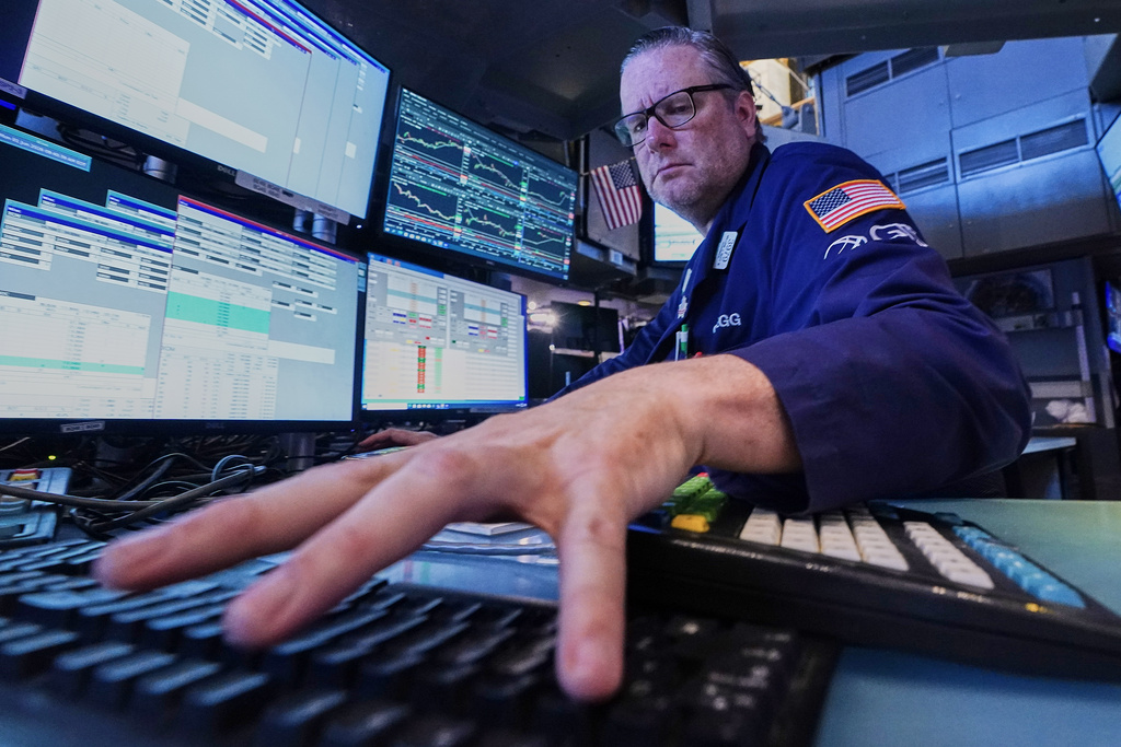 Små rörelser på avvaktande Wall Street