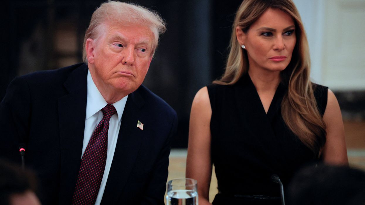 The former partner of a Trump envoy links Melania Trump to Jeffrey ...