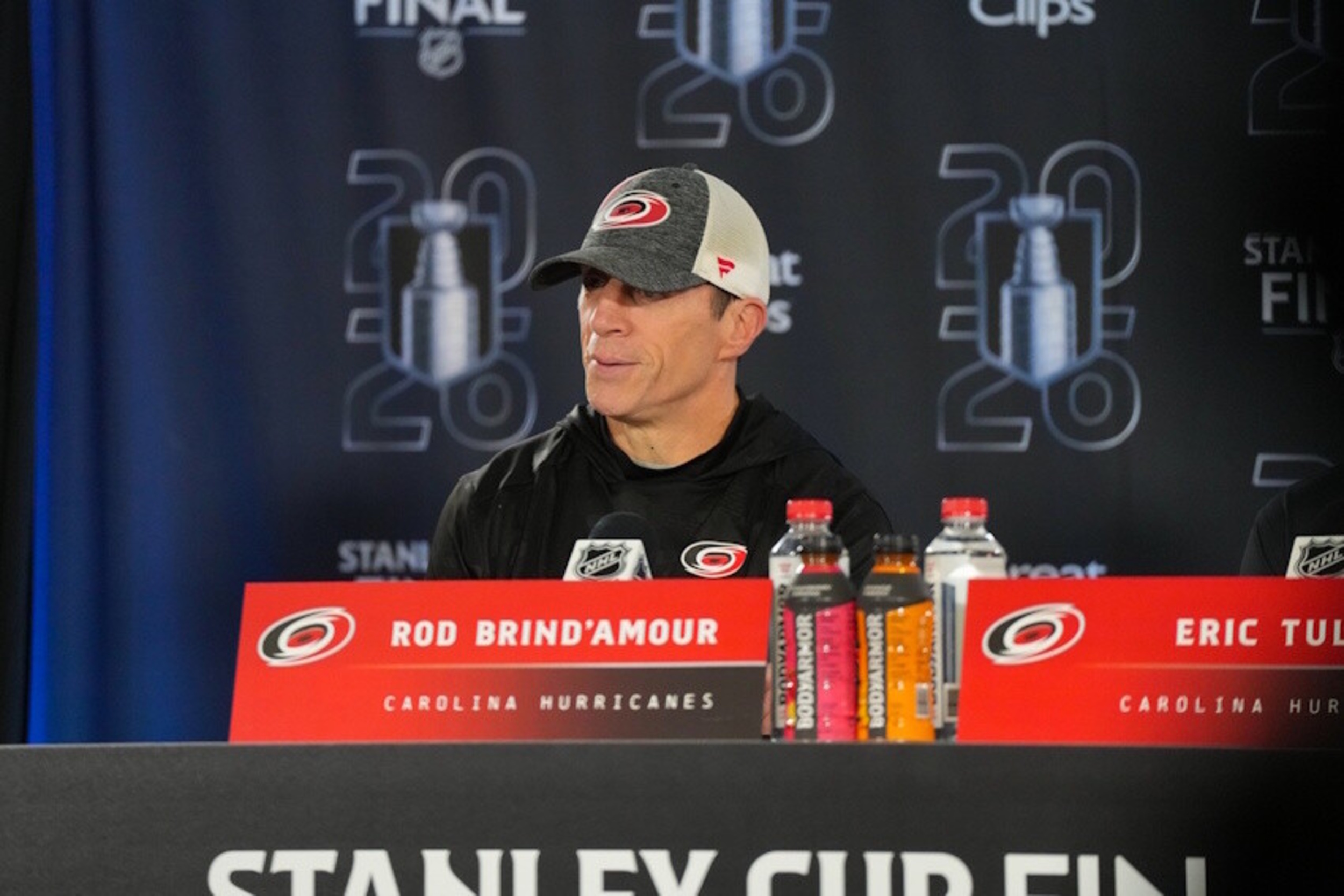 Rod Brind’Amour has the Carolina Hurricanes adopting a championship mindset