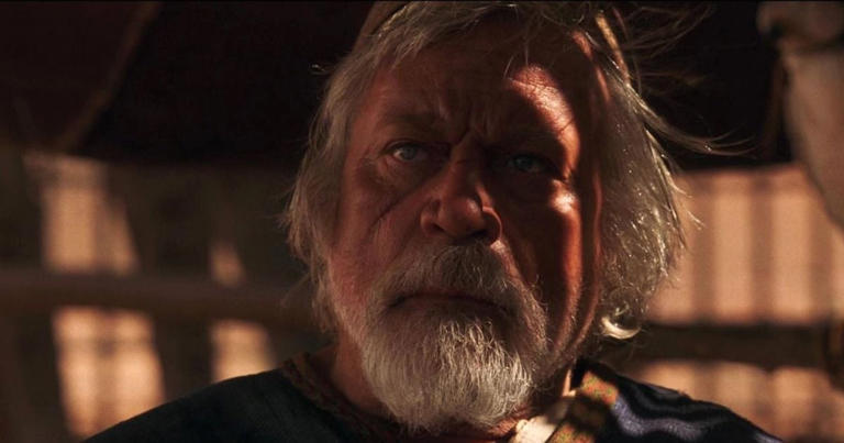 El legendario actor de 'Gladiador' que murió durante el rodaje: "Bebió tres botellas de ron jamaicano, ocho botellas de cerveza alemana y varios whiskies dobles"