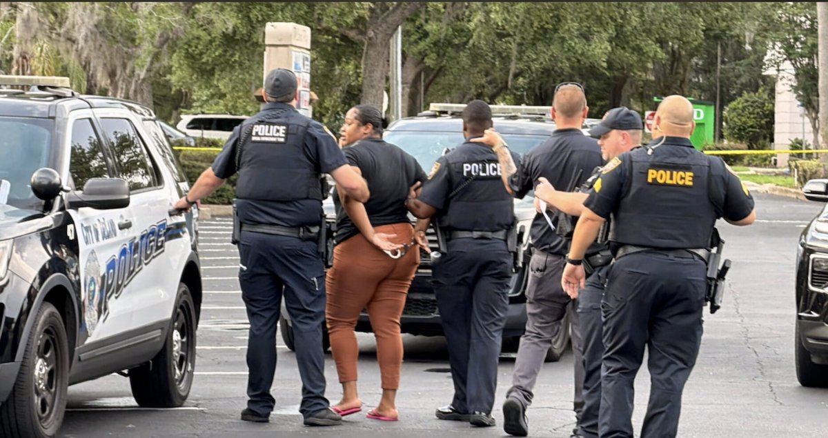 Florida mom arrested after daughter, 3, was left in hot car for 2 hours