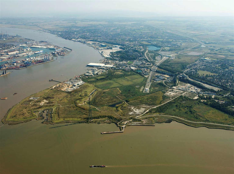Curated visual reference: Visual Reference: Pla Applies For Retrospective Planning Permission Following Works To