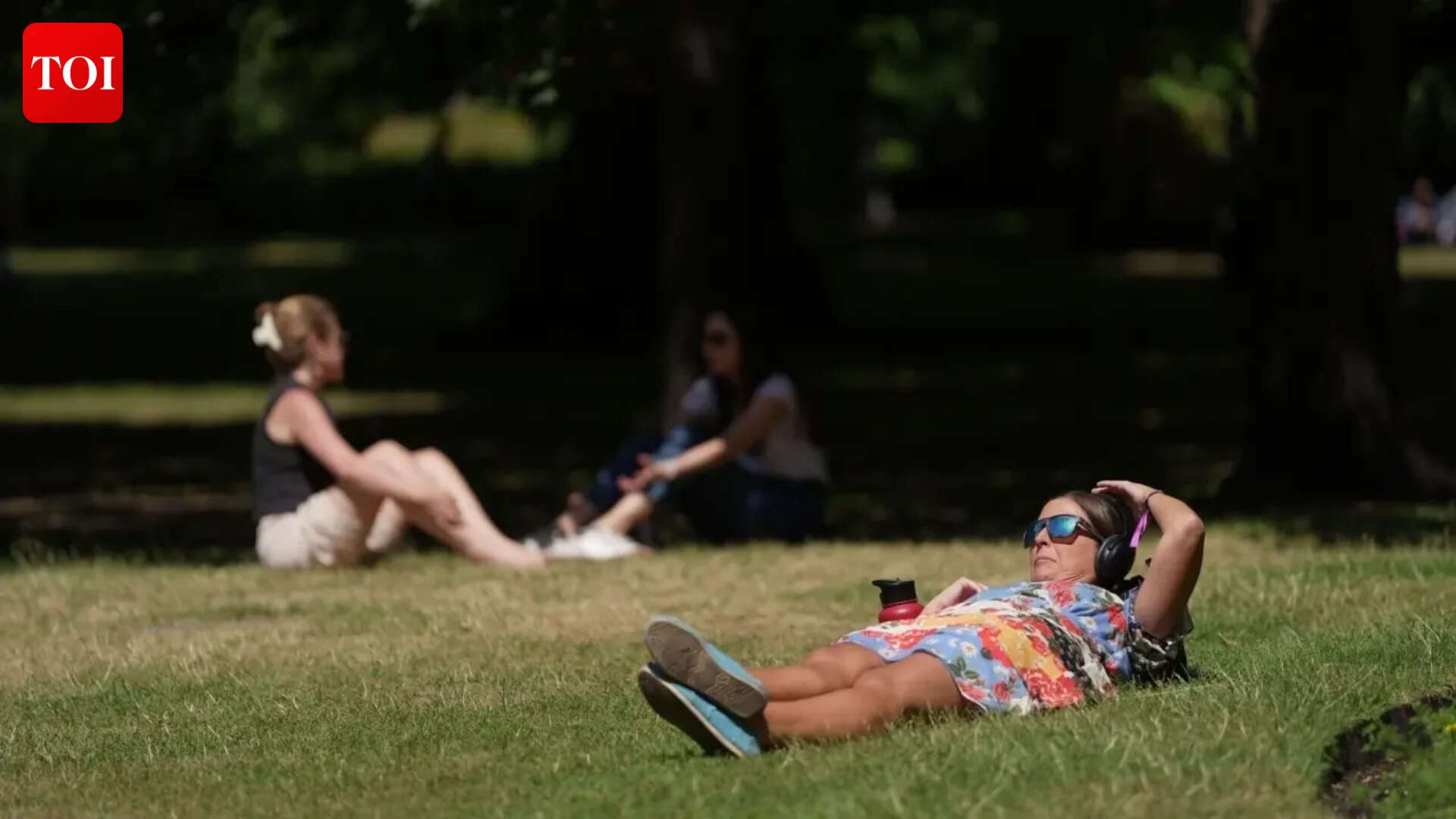 uk-weather-2026-met-office-warns-summer-heatwaves-set-to-become-the