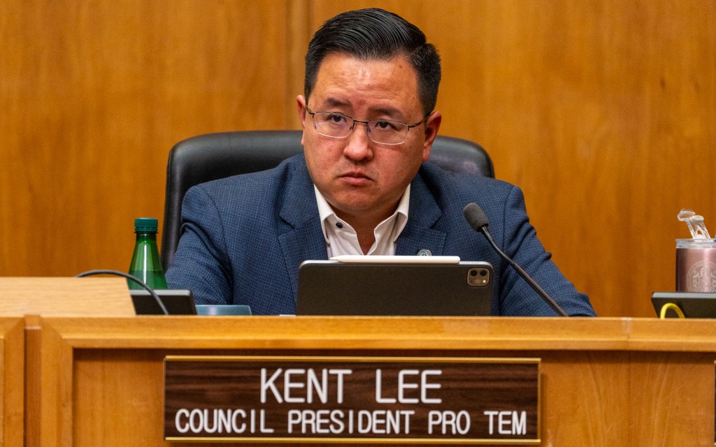 San Diego districts 4 and 8: Lee leads early; fellow incumbent Henry ...