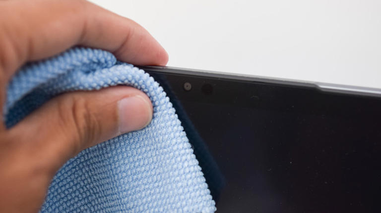 Can you use eyeglass cleaner on a monitor screen?