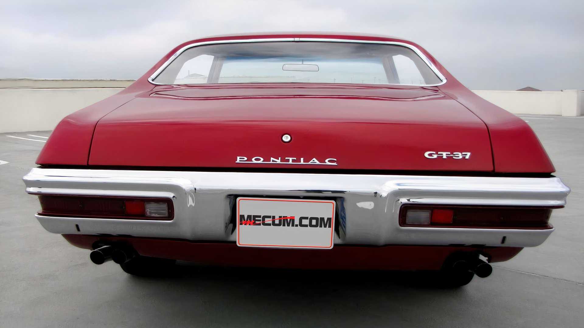 1971 Pontiac GT-37 rear