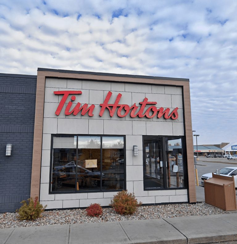 Jusqu'à 2 800 $ d'amende : 23 Tim Hortons au Québec ont été sanctionnés ...