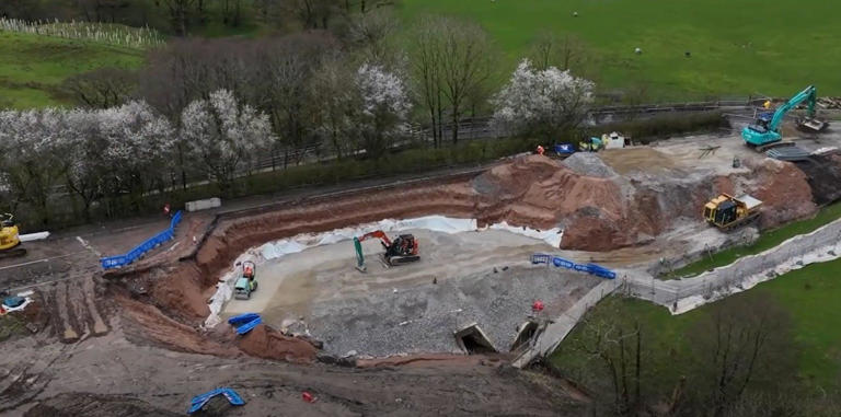 Collapsed B5470 Macclesfield Road opens following £2m emergency civil ...