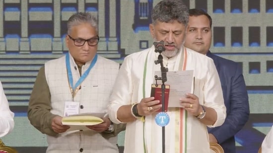 Shivakumar oath ceremony live: DKS sworn in as Karnataka CM, Siddaramaiah's son in his cabinet