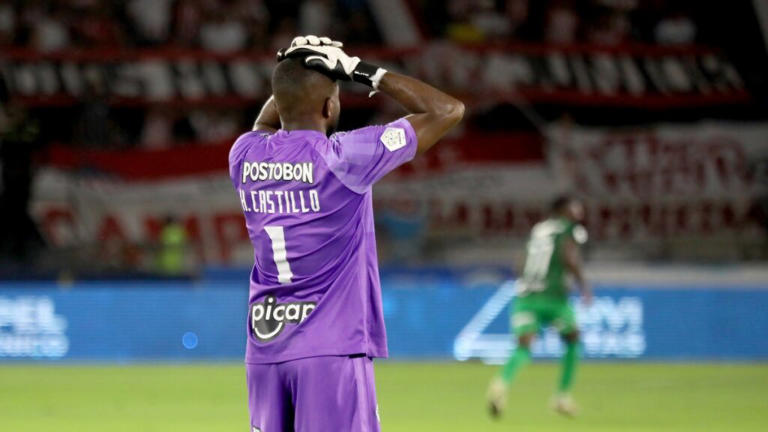 Harlem Castillo hace que David Ospina se retuerza en la Selección Colombia