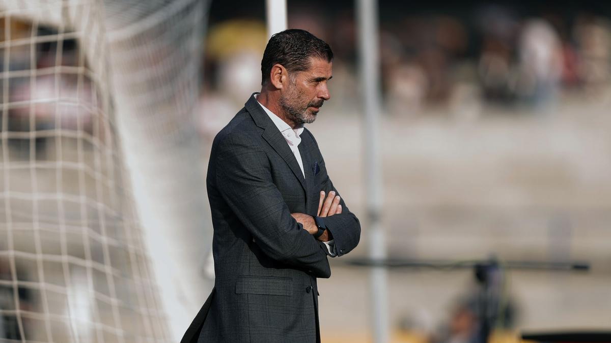 Riquelme anuncia a Fernando Hierro para dirigir la Fábrica del Real Madrid
