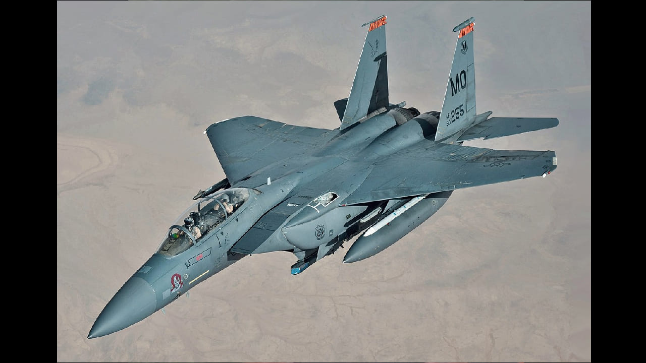 US fighter pilot scripts history after surviving two combat shootdowns ...