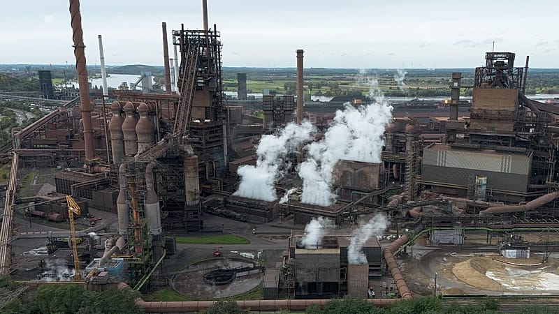 OECD cuts 2026 global growth forecast and warns of recession risk if ...
