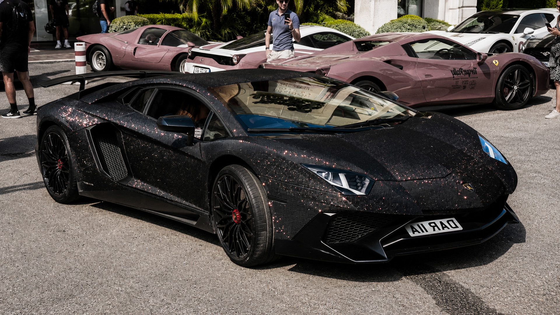 Exploring the Lamborghini Aventador covered in diamonds