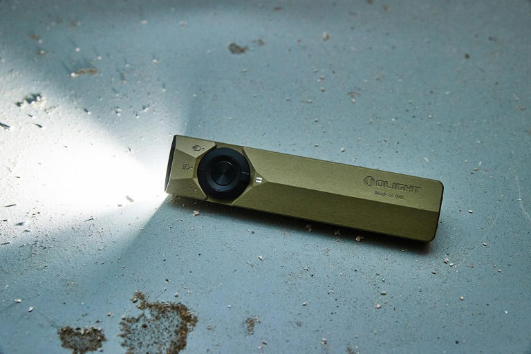 This oddly shaped flashlight is my favorite new EDC essential