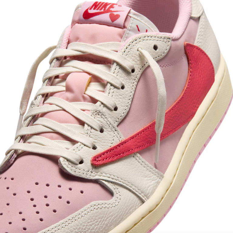 'Pink' Travis Scott x Air Jordan 1 low resale prices: Inside the numbers