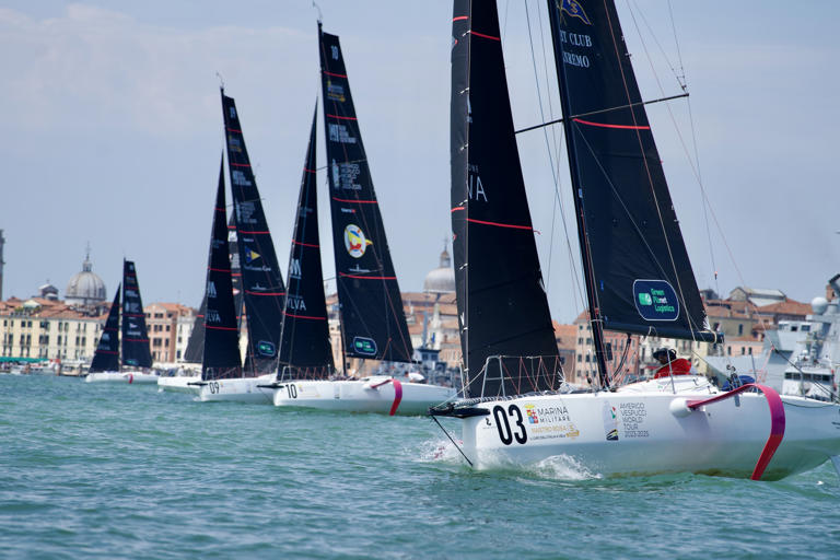 Tutto pronto per la prima tappa del Marina Militare Nastro Rosa Tour