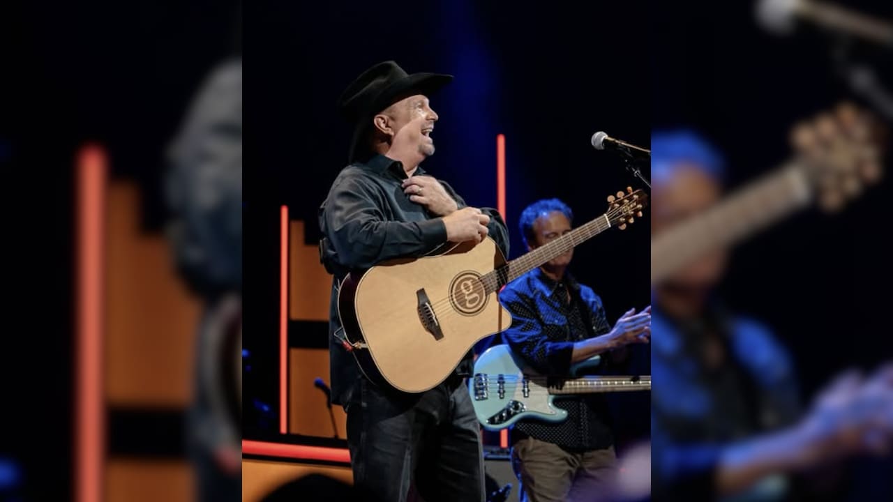 Country music icon Garth Brooks weighs music catalog sale for up to $2 ...