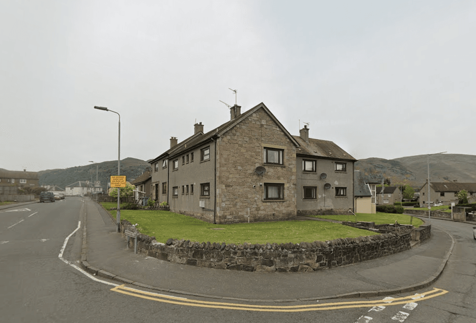 Britons in village cannot return home for two months over ground tremors