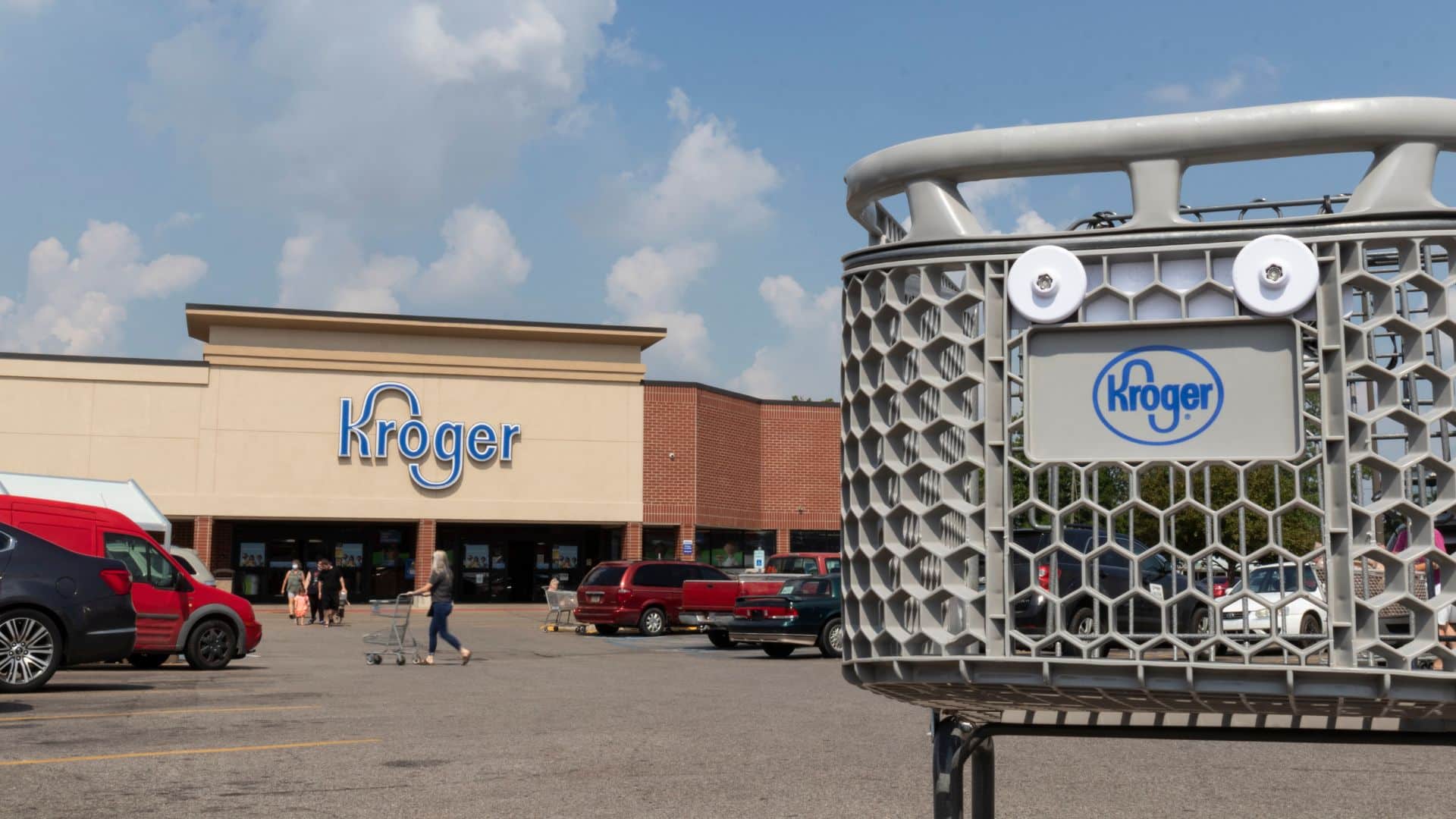 'The basket has to come down,' Kroger CEO says as chain plans major price cuts t...
