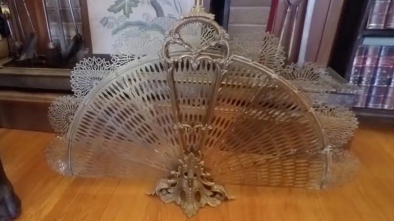 They were big in the '20s — now it's the thrift store find that brings ...