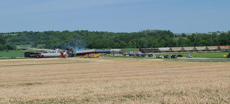 14-year-old killed in Poweshiek County train derailment