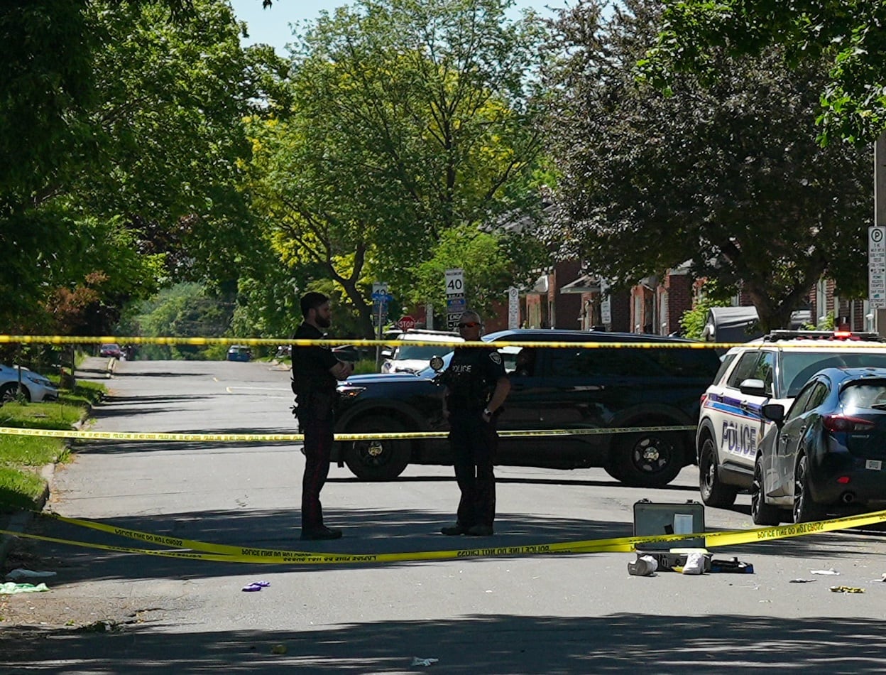 Man critically injured in Overbrook shooting