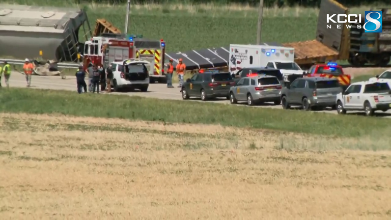 Photos: More than 20 rail cars left the tracks after Iowa Interstate crash