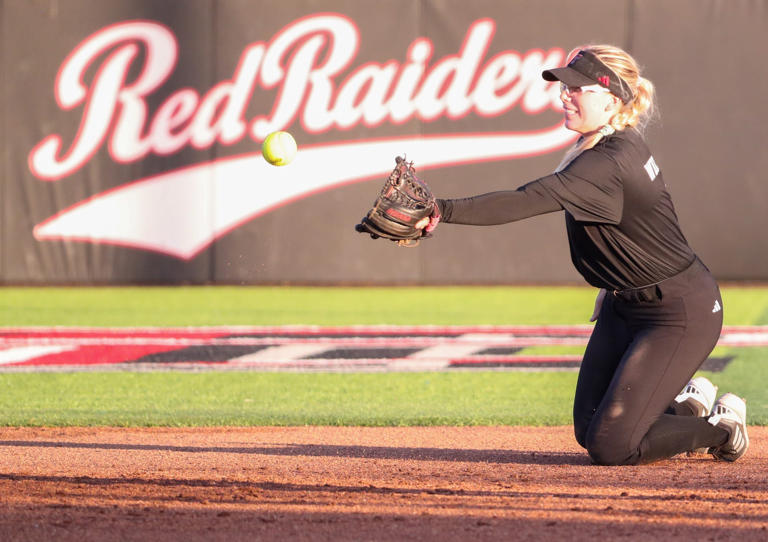 Best images of Texas Tech softball star Mia Williams