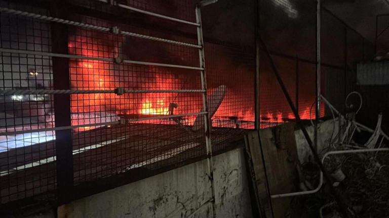 Se registra fuerte incendio en bodega cercana al Mercado de Jamaica ...