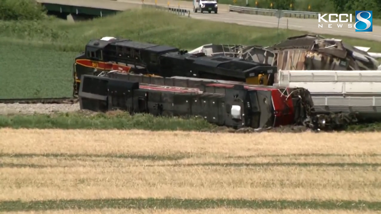 Photos: More than 20 rail cars left the tracks after Iowa Interstate crash