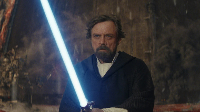 What each Star Wars character's lightsaber fighting style really means